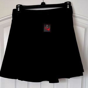 NWT Stretchy Skater Skirt Size Small -Amazon best seller